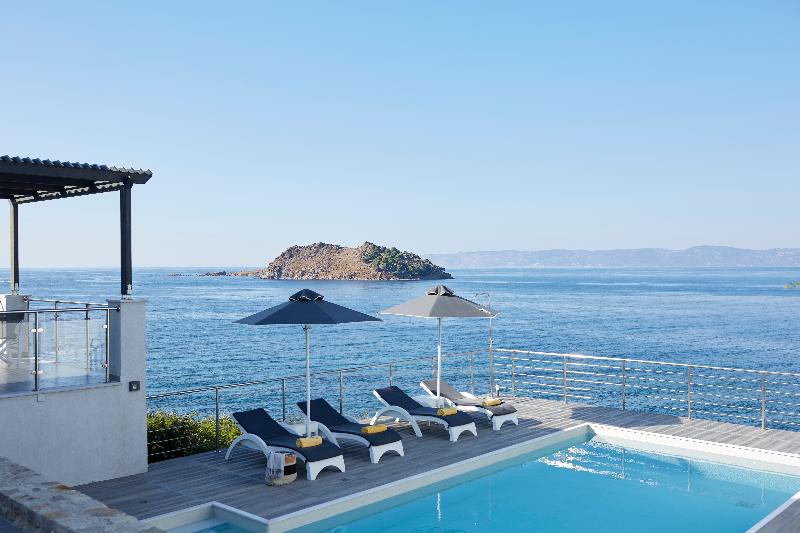 Eleia Seafront Villas - Oda