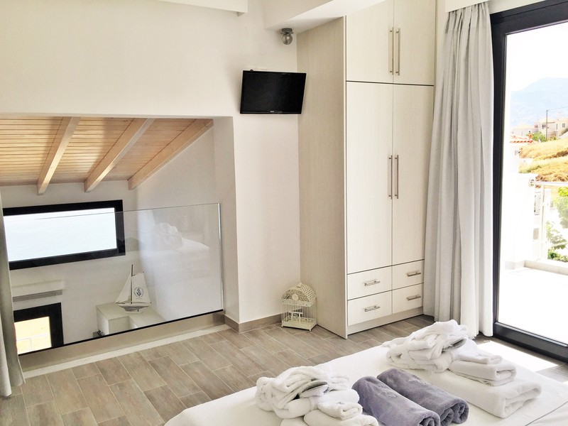 Eleia Seafront Villas - Oda