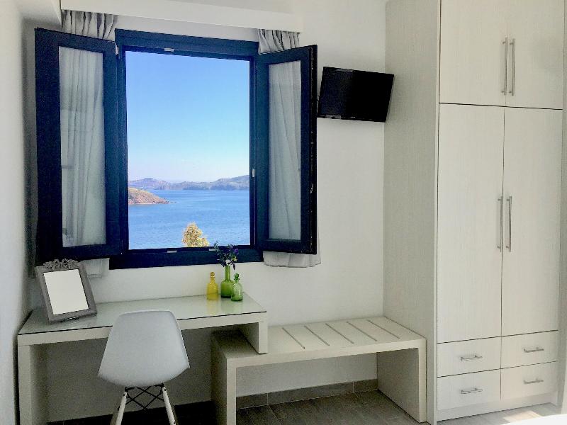 Eleia Seafront Villas - Oda