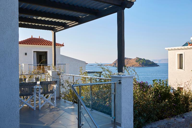 Eleia Seafront Villas - Oda