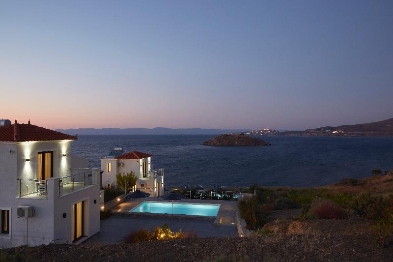 Eleia Seafront Villas - Oda