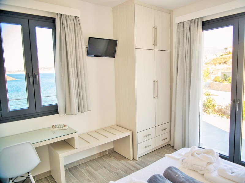 Eleia Seafront Villas - Oda