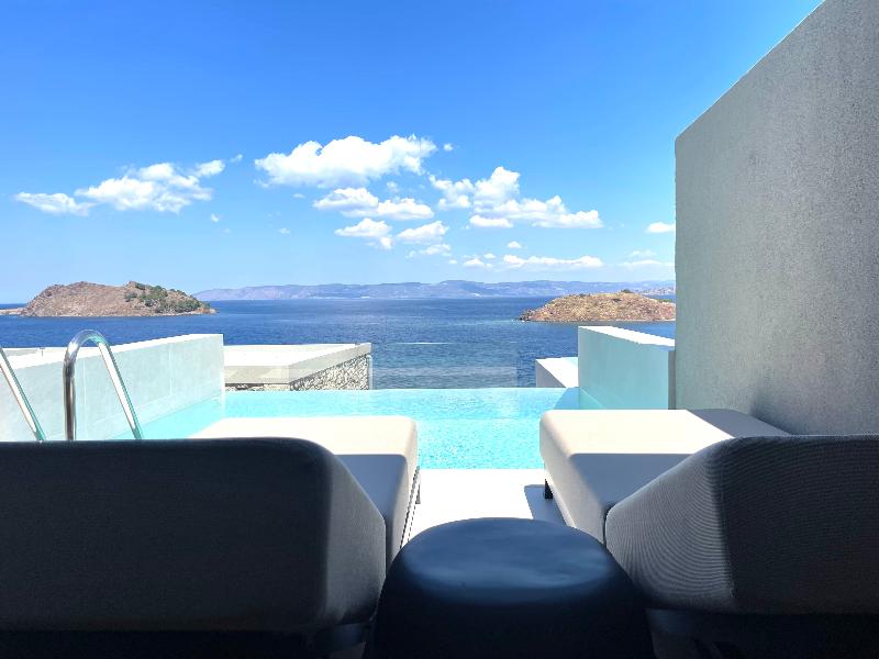 Eleia Seafront Villas - Oda