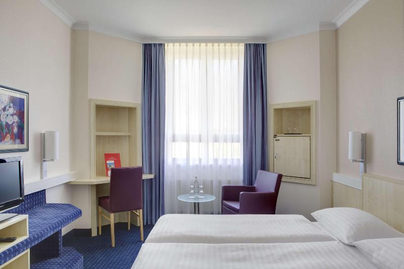 B&B HOTEL Kassel-Wilhelmshöhe - Oda