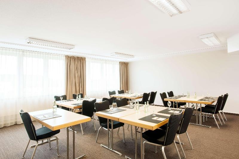 BW Conference Airporthotel Frankfurt-Moerfelden - Toplantı
