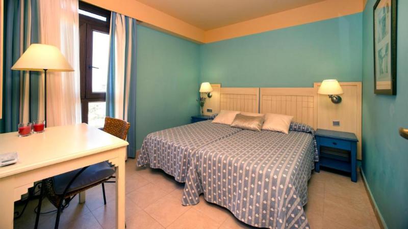 Apartamentos Leo Jardines De Isla Canela - Oda