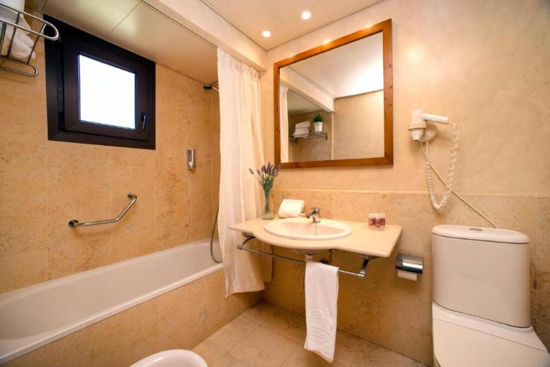 Apartamentos Leo Jardines De Isla Canela - Oda