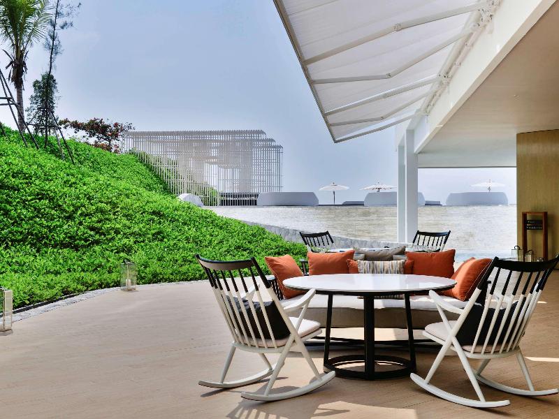 Veranda Resort Pattaya - MGallery Collection - Bar