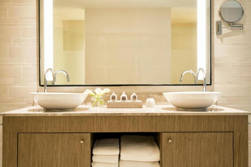 Movenpick Siam Hotel Na Jomtien Pattaya - Oda