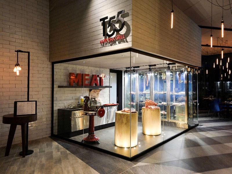 Movenpick Siam Hotel Na Jomtien Pattaya - Restoran