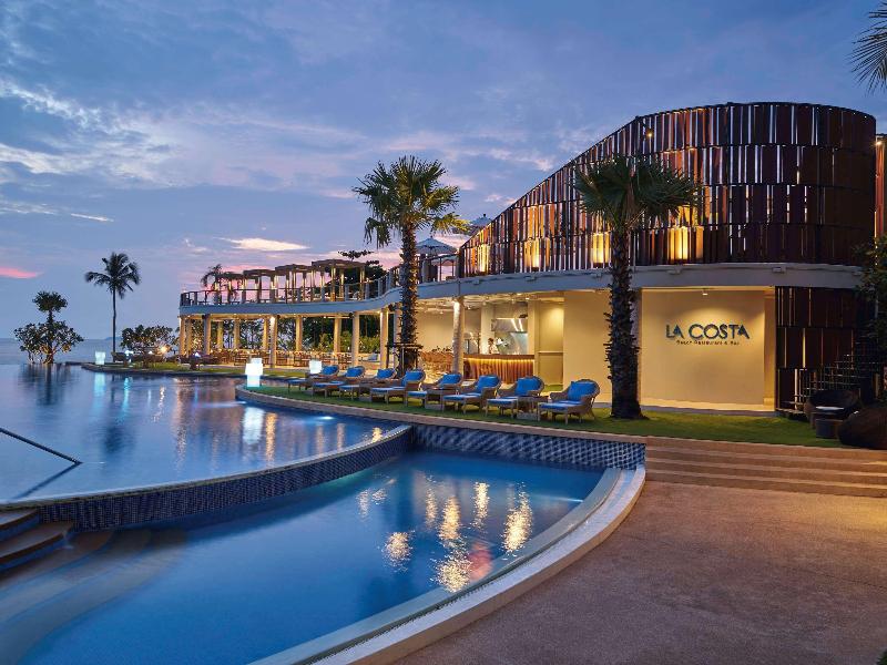Movenpick Siam Hotel Na Jomtien Pattaya - Restoran