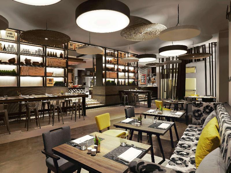 Movenpick Siam Hotel Na Jomtien Pattaya - Restoran