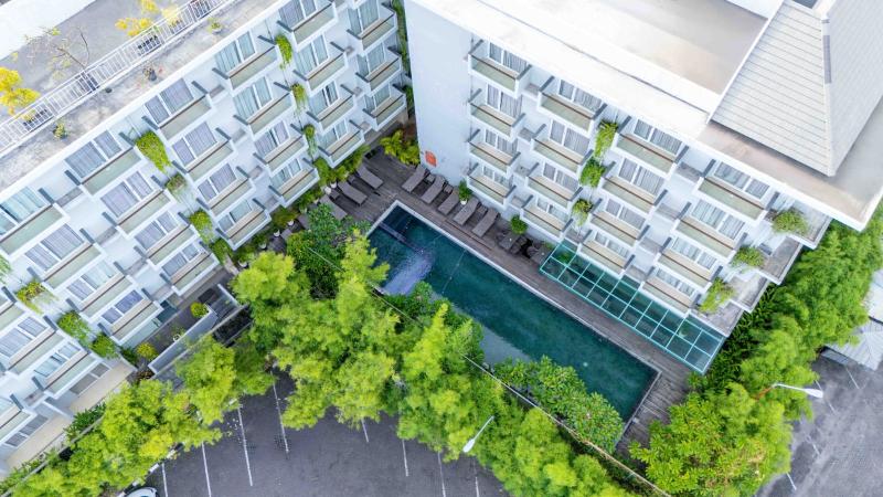Kuta Galleria Hotel - Havuz