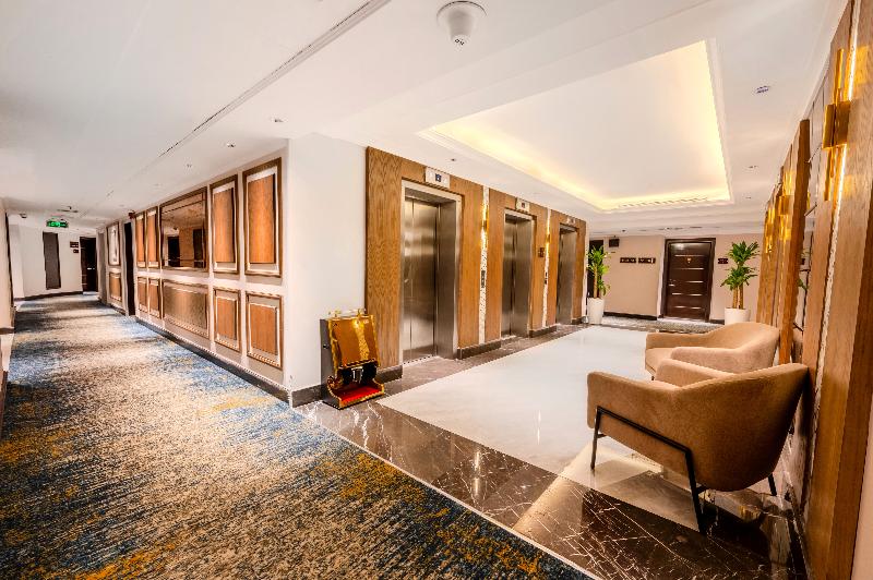 Maysan Al Harithia Hotel - Lobi