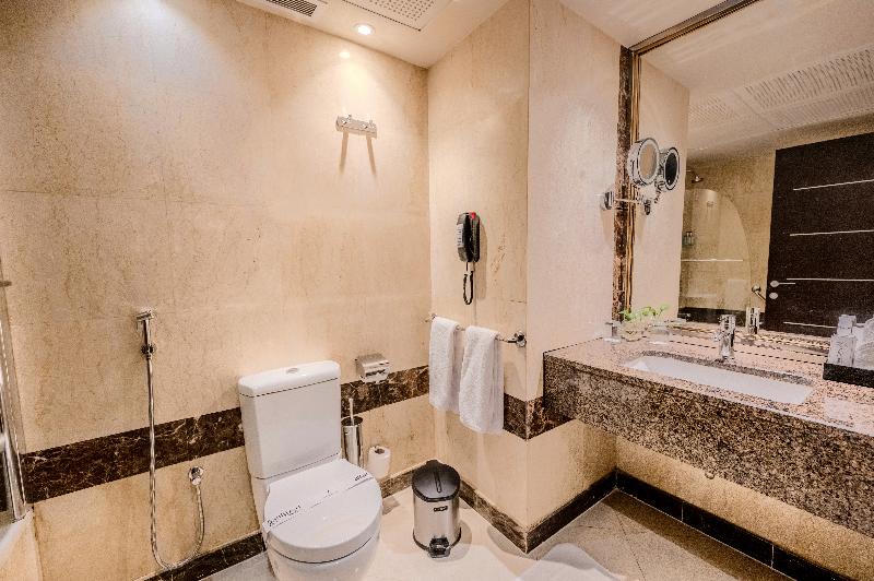Maysan Al Harithia Hotel - Oda