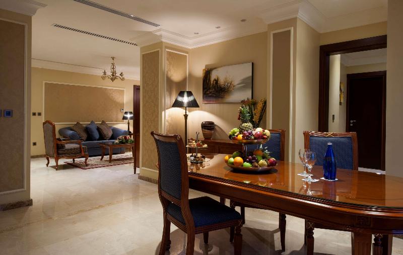 Radisson Blu Dhahran - Oda