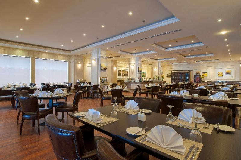 Radisson Blu Dhahran - Restoran