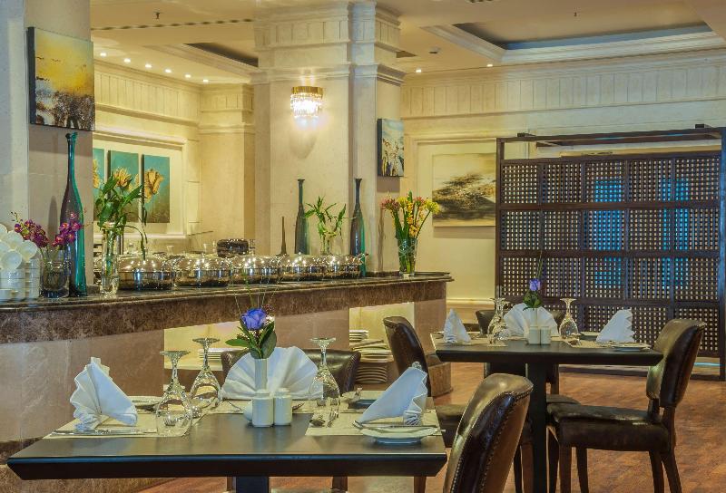 Radisson Blu Dhahran - Restoran
