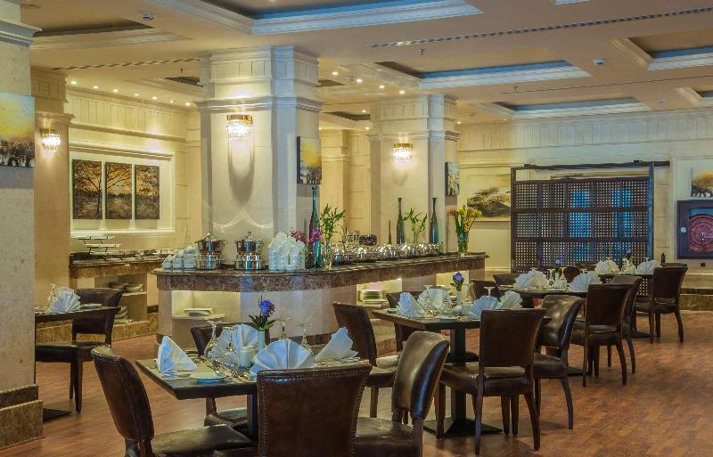 Radisson Blu Dhahran - Restoran