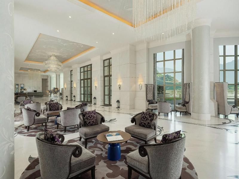 Autograph Collection Pik Palace Shahdag - Lobi