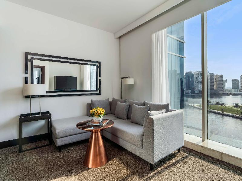 Pullman Dubai Downtown - Oda