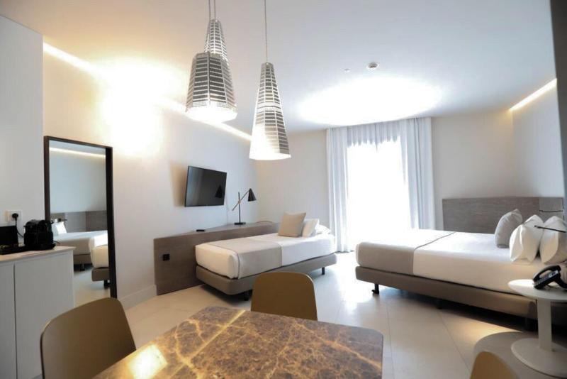 Myr Plaza Mercado & Spa - Oda