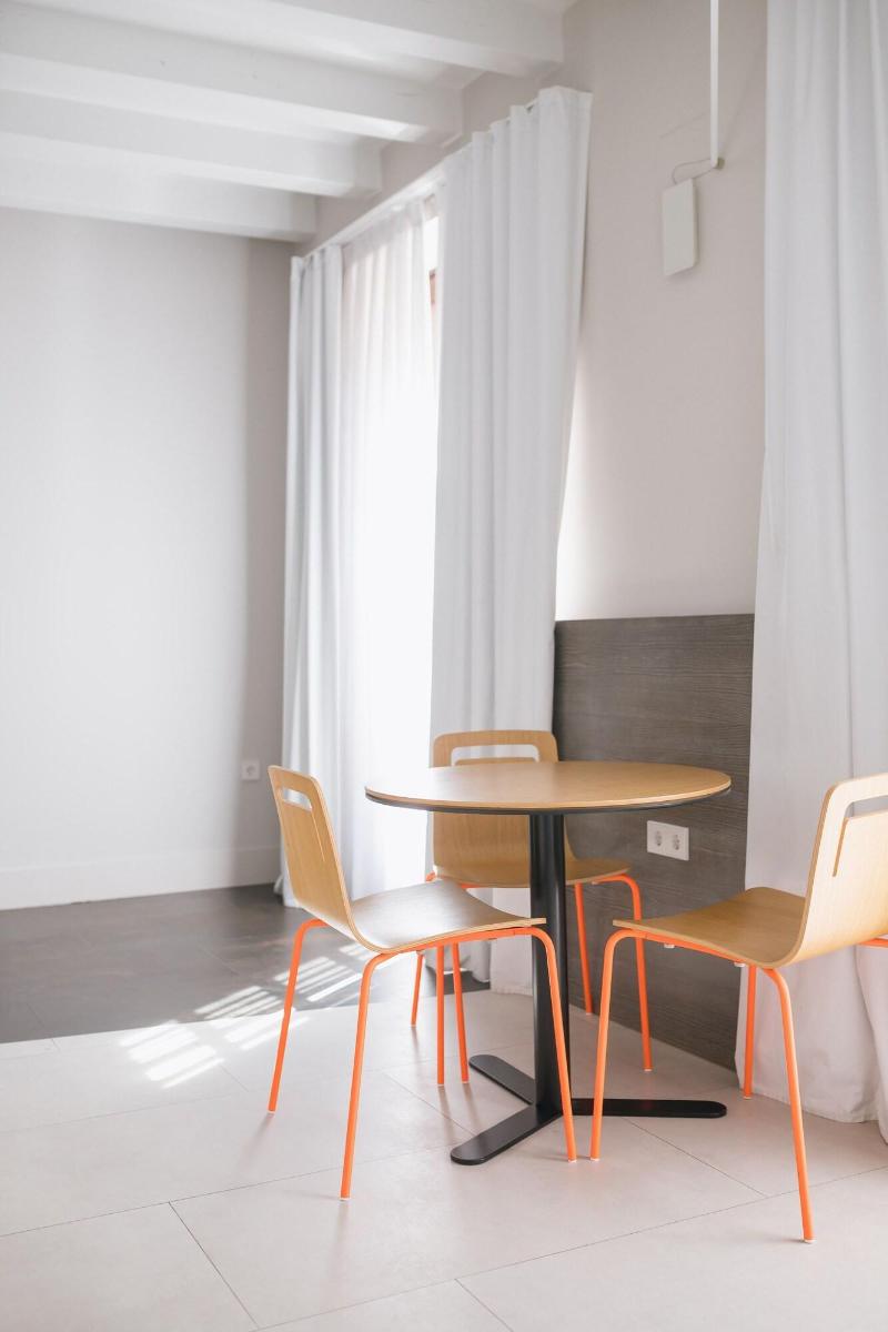 Myr Plaza Mercado & Spa - Oda