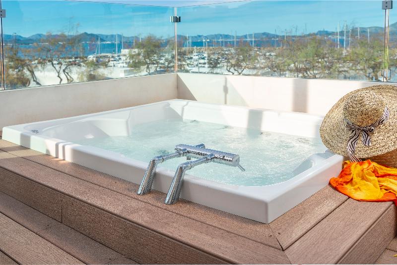 Llaut Boutique Hotel - Oda