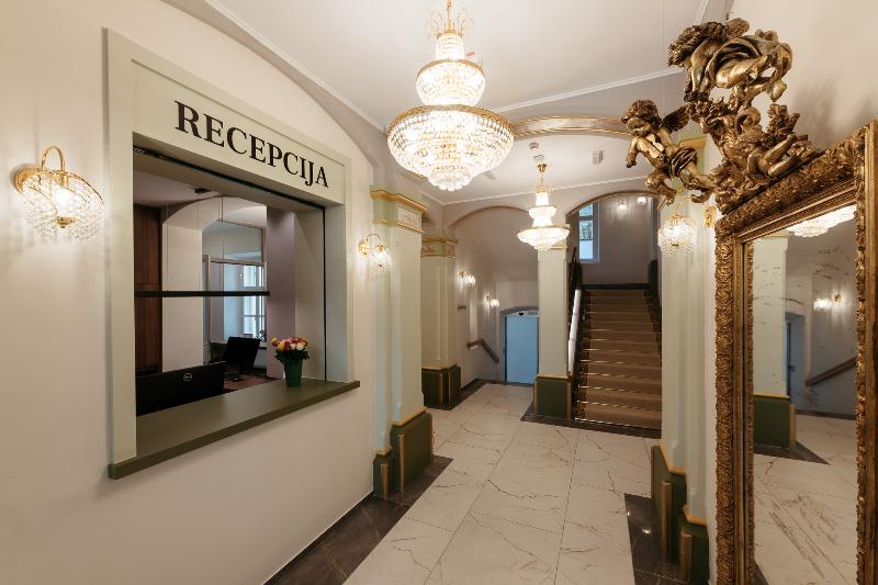 Hotel Svicarija - Lobi