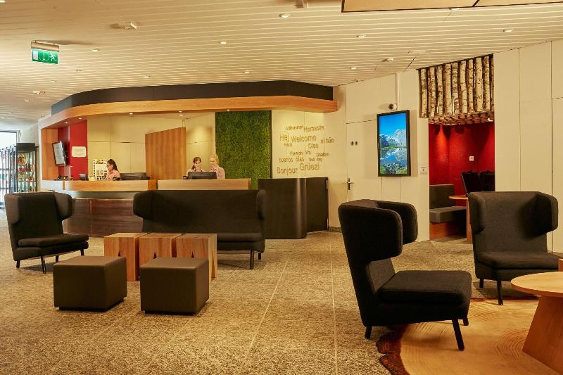 H+ Hotel & Spa Engelberg - Lobi