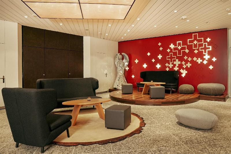 H+ Hotel & Spa Engelberg - Lobi