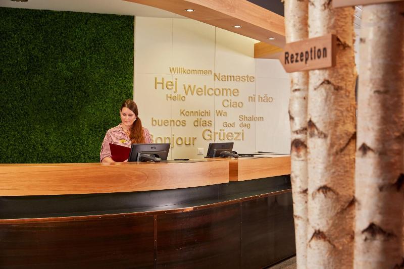 H+ Hotel & Spa Engelberg - Lobi