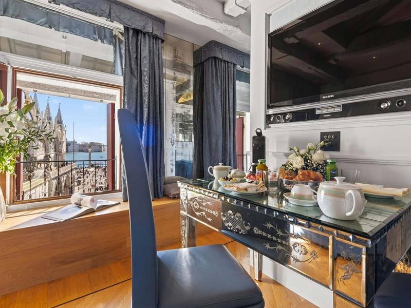 Canaletto Luxury Suites – San Marco Luxury - Oda