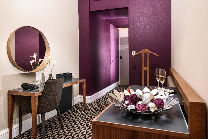 Hotel Moments Budapest by Continental Group - Oda