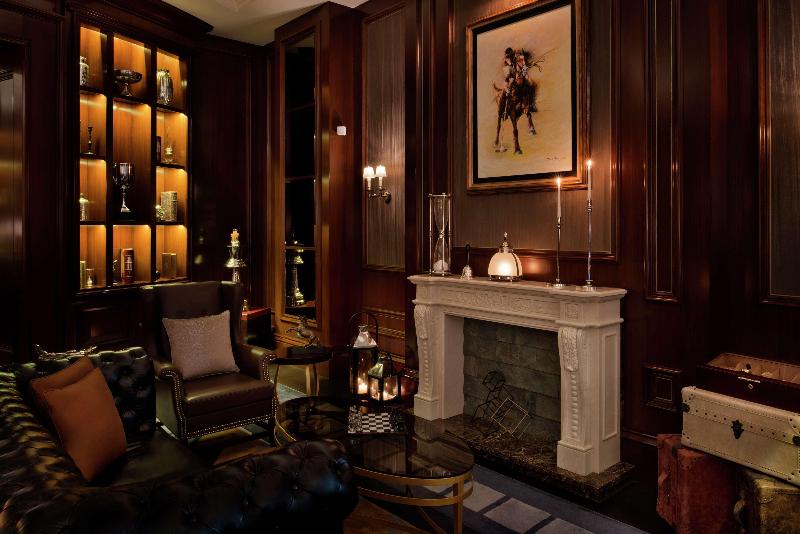 Al Habtoor Palace - Bar