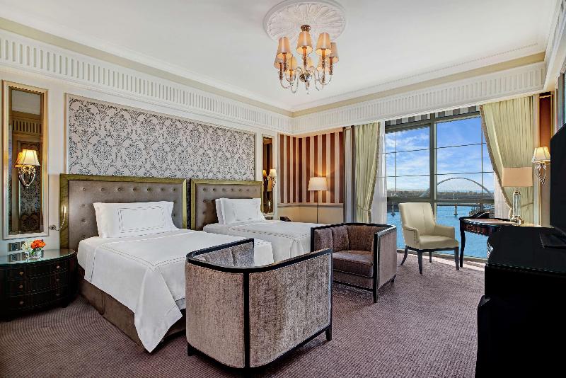 Al Habtoor Palace - Oda