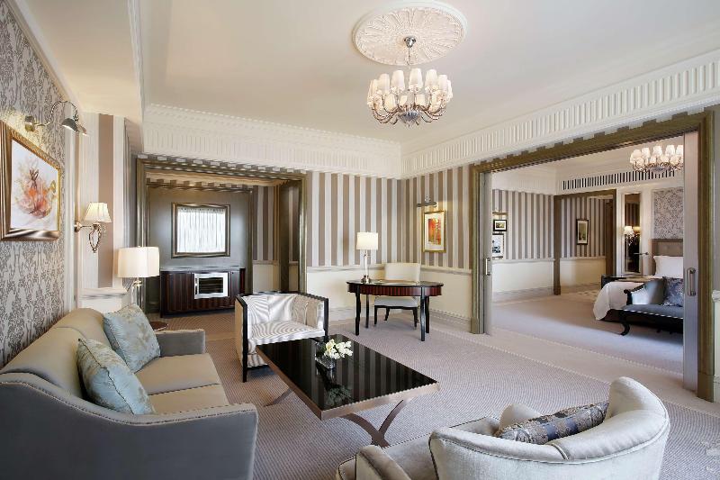 Al Habtoor Palace - Oda