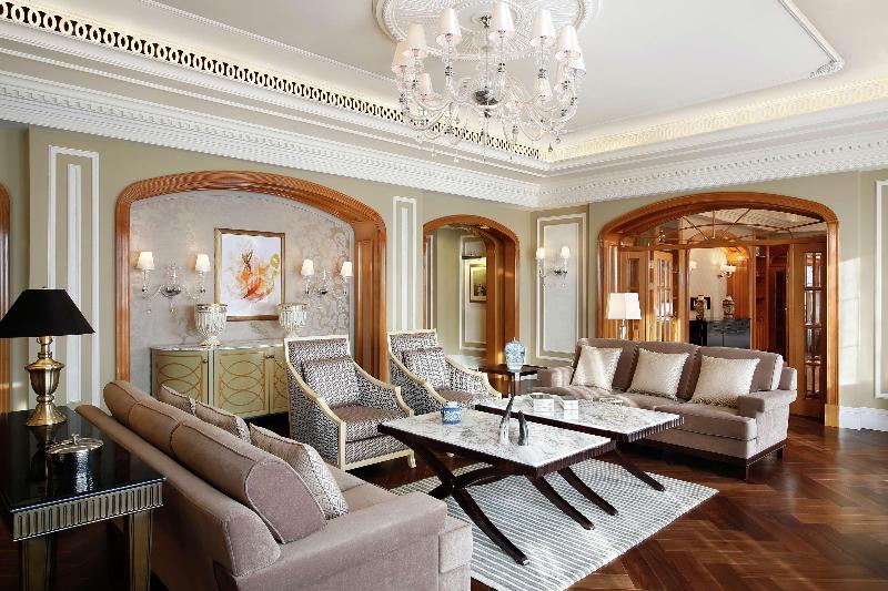 Al Habtoor Palace - Oda