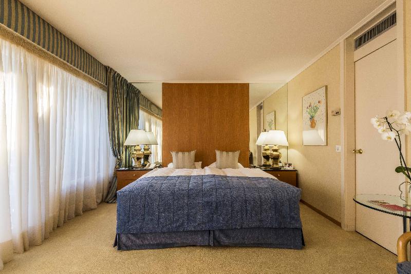 Royal Plaza Montreux - Oda
