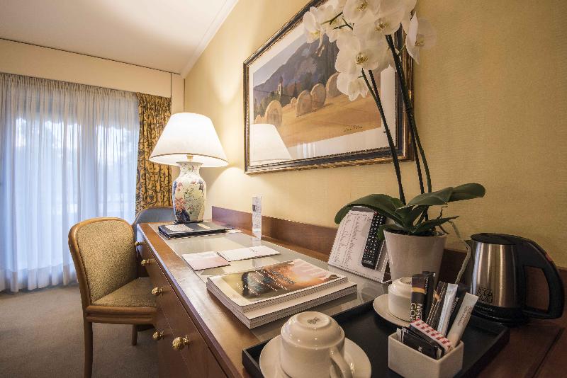 Royal Plaza Montreux - Oda