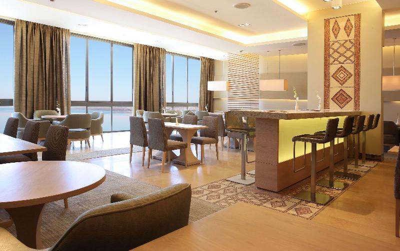 Hilton Dead Sea Resort & Spa - Bar