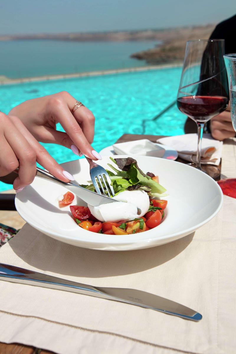 Hilton Dead Sea Resort & Spa - Restoran