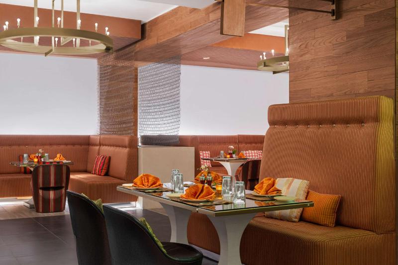Hilton Dead Sea Resort & Spa - Restoran
