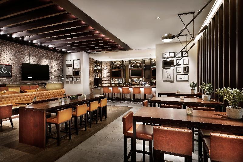 Hilton Garden Inn Hotel Mall Avenue - Bar
