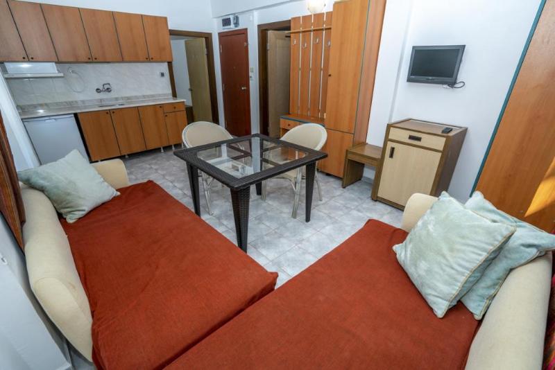 Carmen Suite Hotel - Oda