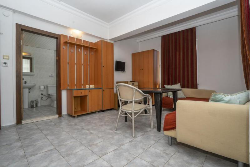 Carmen Suite Hotel - Oda