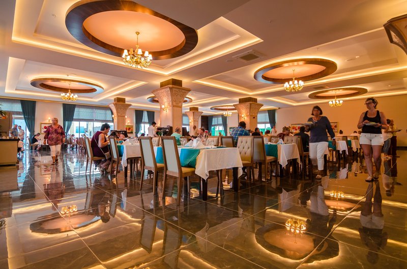 The Lumos Deluxe Resort Hotel & Spa - Restoran