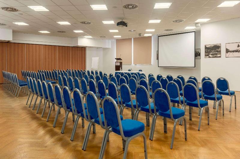 Ramada Resorts Kranjska Gora - Toplantı
