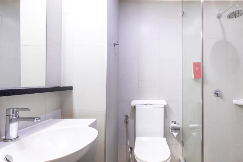 Easy Planet Bangkok Surawong - Oda