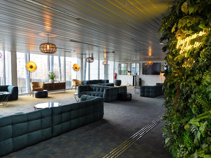 Lodge In - Genel